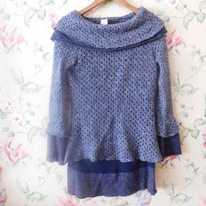 🌷 Layered Bell sleeve Sweater